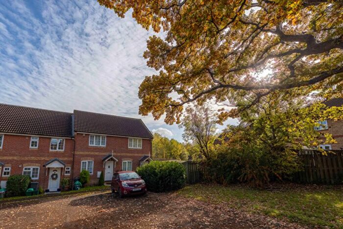 2 Bedroom Terraced House To Rent In Marston Drive, Newbury, RG14