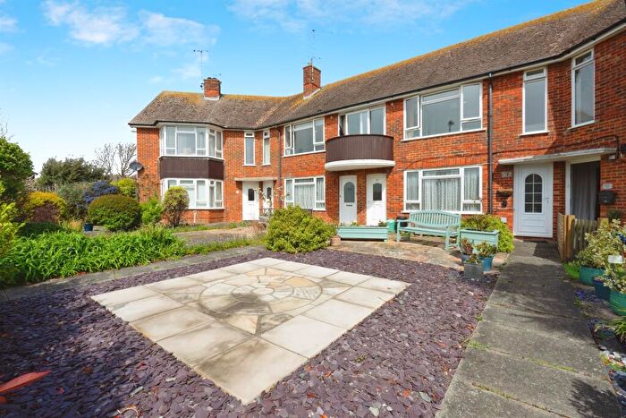 2 Bedroom Apartment For Sale In Alinora Crescent, Goring-By-Sea, Worthing, BN12