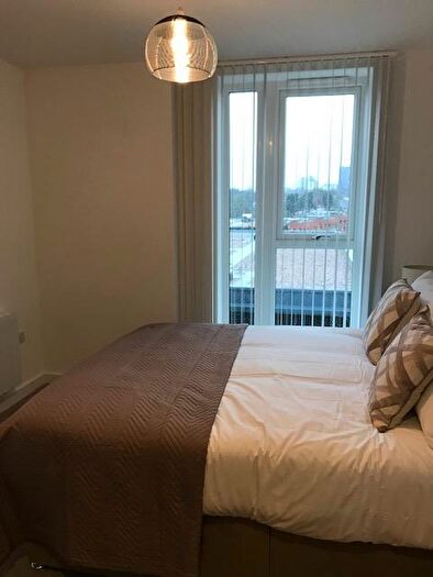 2 Bedroom Apartment To Rent In Lexington Gardens, Birmingham, B15
