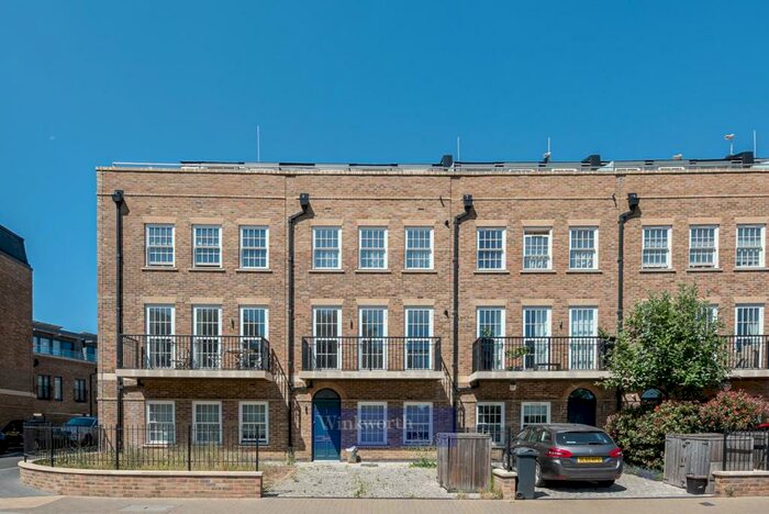 1 Bedroom Flat To Rent In Ranyard Court, SE11