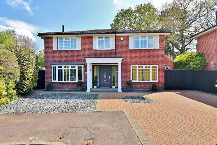 6 Bedroom Detached House For Sale In East Gardens, Woking, Surrey, GU22