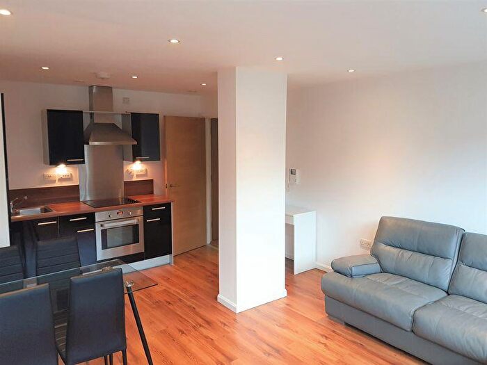 1 Bedroom Apartment To Rent In Mann Island, Liverpool, L3