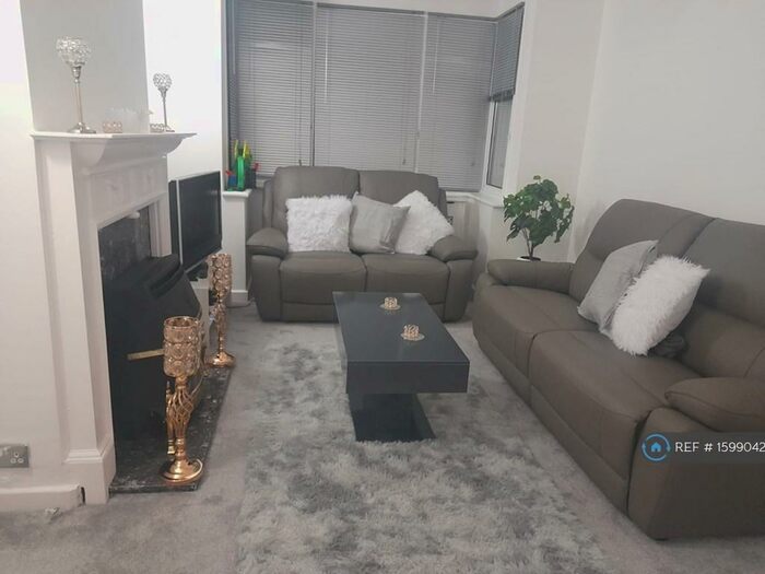 3 Bedroom Terraced House To Rent In Rosehill Avenue, Sutton, SM1