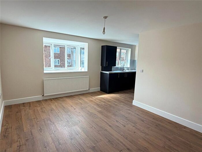 2 Bedroom Apartment To Rent In Hadley Road, Barnet, EN5