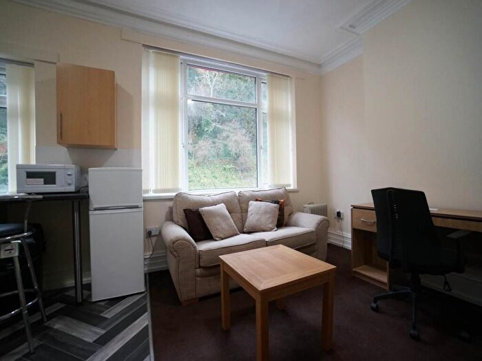 1 Bedroom Apartment To Rent In High Street, Bangor, LL57