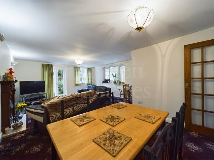 2 Bedroom Semi-Detached House For Sale In Areley Lane, Stourport On Severn, DY13