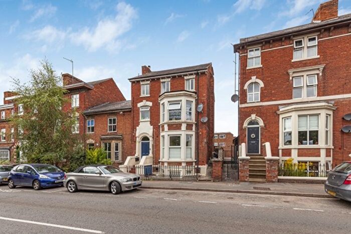 1 Bedroom Flat To Rent In Middleton Road, Banbury, OX16