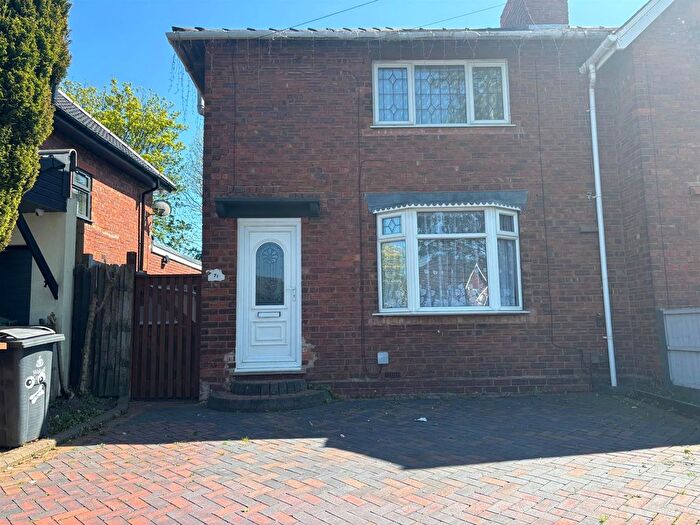 3 Bedroom Property To Rent In Alumwell Road, Walsall, WS2