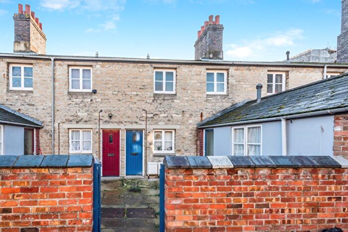 Studio For Sale In Faringdon Road, Swindon, SN1