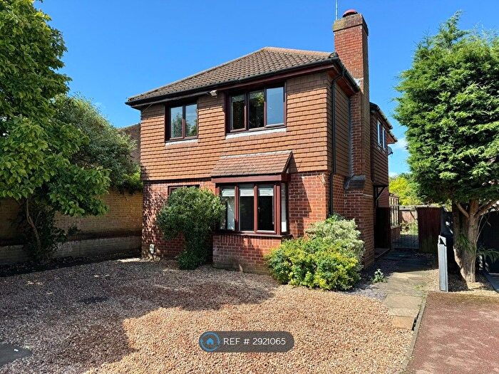 4 Bedroom Detached House To Rent In Mill Lane, Brackley, NN13