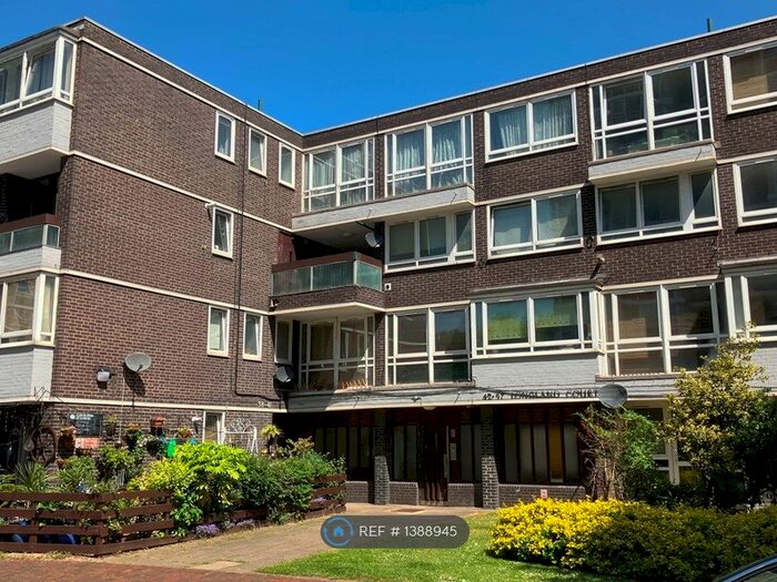 3 Bedroom Flat To Rent In Longland Court, London, SE1