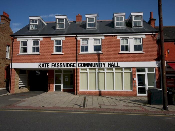 1 Bedroom Flat To Rent In High Street, Northwood, HA6