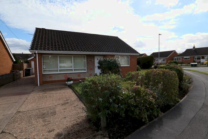 2 Bedroom Detached Bungalow For Sale In Kings Road, Metheringham, LN4