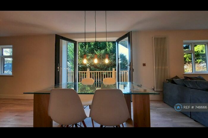 4 Bedroom Detached House To Rent In Highlow Road, Norwich, NR5