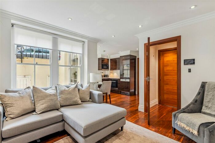 1 Bedroom Flat To Rent In Kensington Gardens Square, London, W2