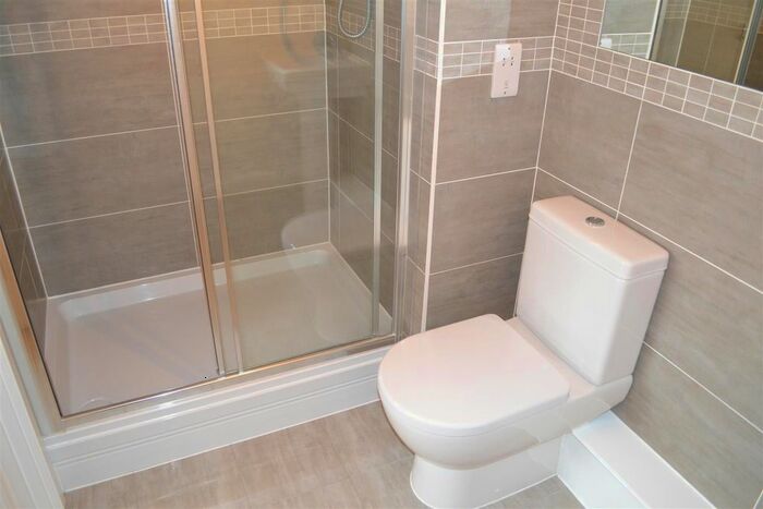 3 Bedroom Flat To Rent In Park Lodge Avenue, West Drayton, UB7