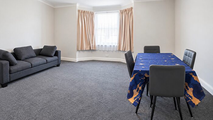 2 Bedroom Apartment To Rent In Heathway, Dagenham, RM10
