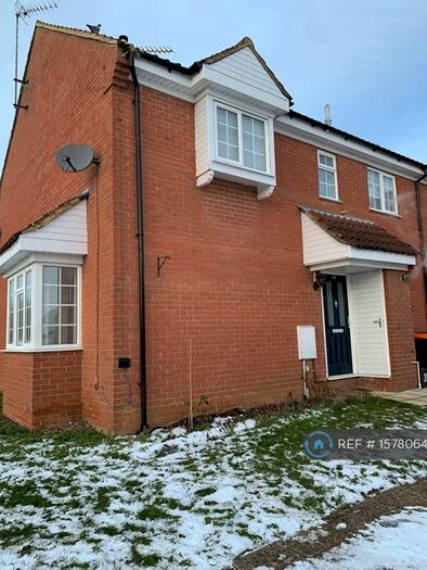 2 Bedroom End Of Terrace House To Rent In Fyne Drive, Leighton Buzzard, LU7