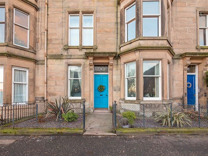 2 Bedroom Flat To Rent In Comely Bank Road, Edinburgh, EH4