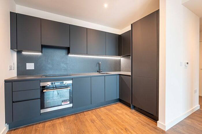 1 Bedroom Flat To Rent In Eastman Road, Harrow, HA1