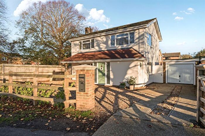 4 Bedroom Detached House For Sale In Gomer Lane, Alverstoke, Gosport, PO12