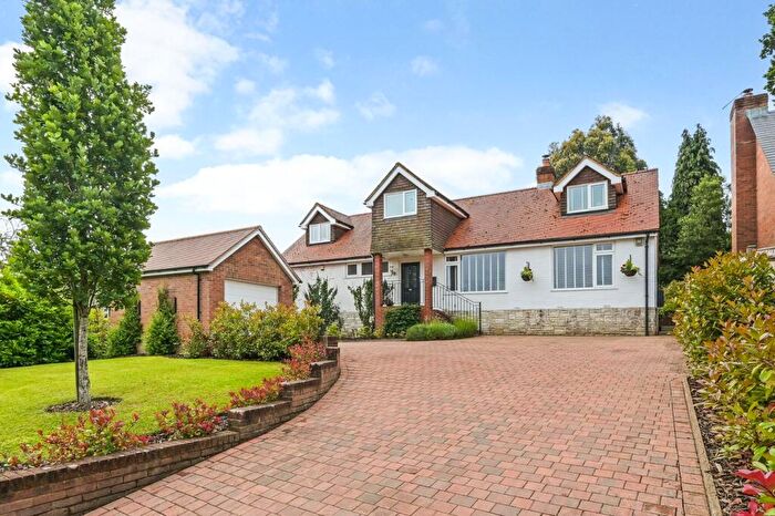 5 Bedroom Detached House For Sale In Knightwood Close, Lyndhurst, SO43