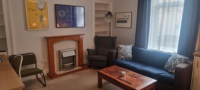1 Bedroom Flat To Rent In Rose Street, Aberdeen, AB10