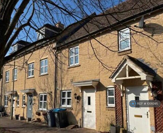 2 Bedroom Terraced House To Rent In Elmhurst Way, Carterton, OX18