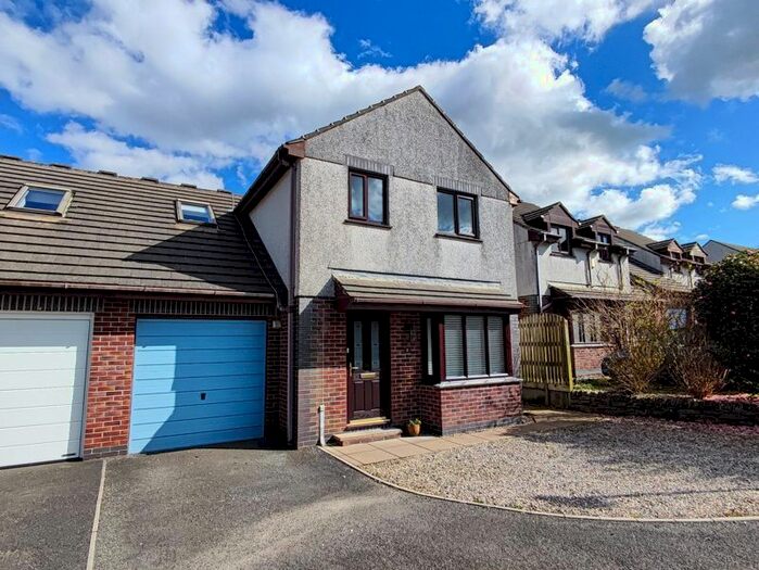 3 Bedroom Detached House For Sale In Hawthorne Close, St. Columb, TR9