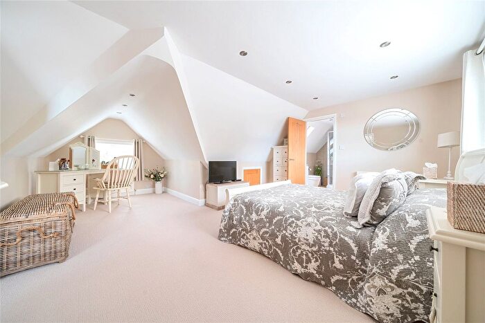 4 Bedroom Detached House For Sale In Belvedere Road, Biggin Hill, Westerham, TN16