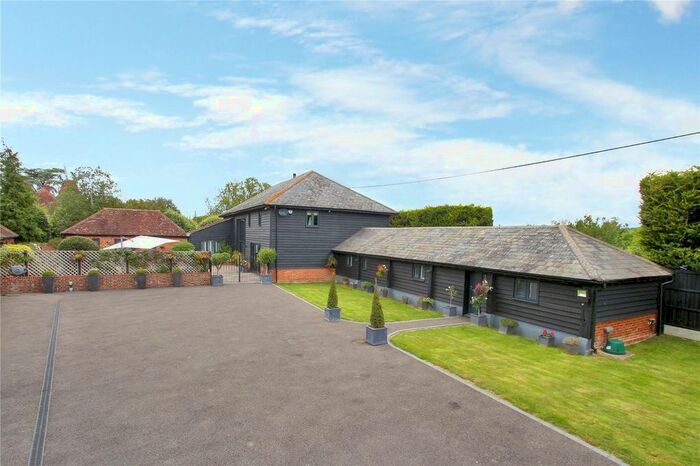 4 Bedroom Property For Sale In Staplehurst Road, Marden, Kent TN12