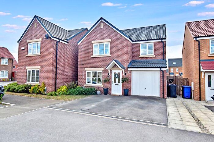 4 Bedroom Detached House For Sale In Long Holt Close, Carlton Boulevard, Lincoln, LN2