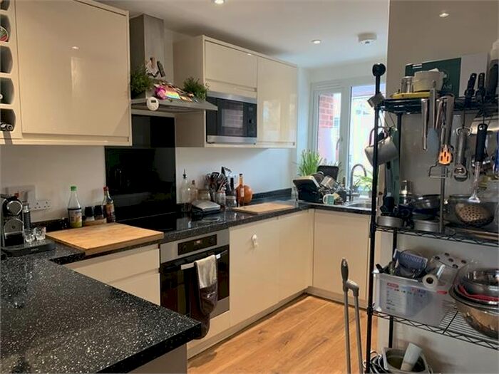 3 Bedroom Terraced House To Rent In Rosedene Avenue, Streatham, London, SW16