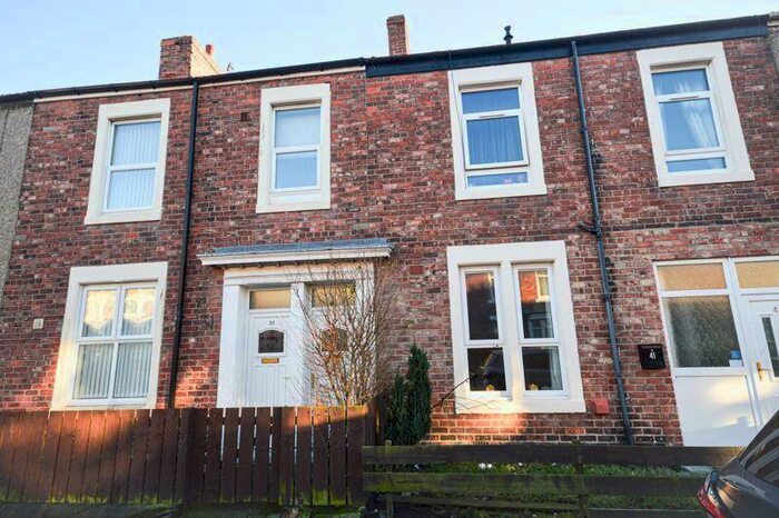 2 Bedroom Flat To Rent In Middleton Street, Blyth, NE24