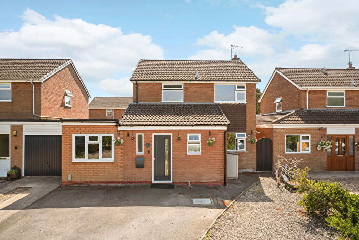 4 Bedroom Detached House For Sale In Elkins Close, Yelvertoft, Northampton, NN6