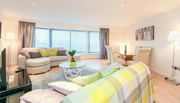 3 Bedroom Flat To Rent In Lochinvar Drive, Edinburgh, EH5