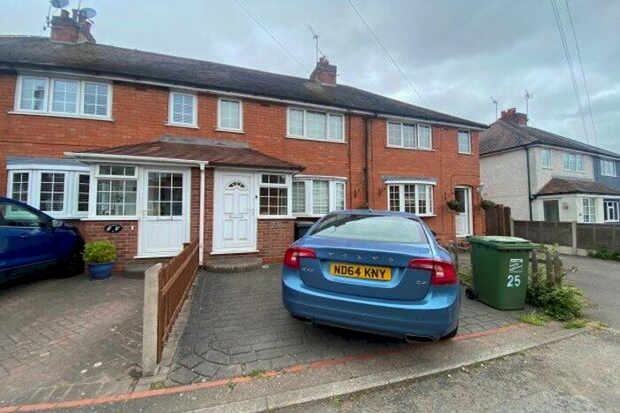 2 Bedroom Terraced House To Rent In Chapel Street, Redditch, B97