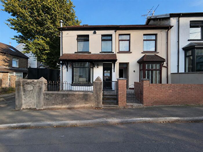 2 Bedroom End Of Terrace House For Sale In Bailey Street, Miskin, CF45