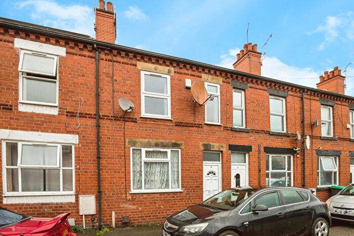 3 Bedroom Terraced House For Sale In Birch Street, Wrexham, LL13