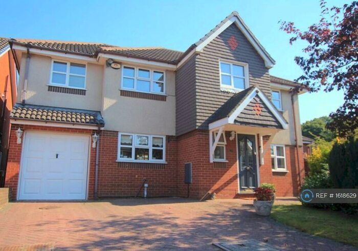 4 Bedroom Detached House To Rent In Ewden Close, Liverpool, L16