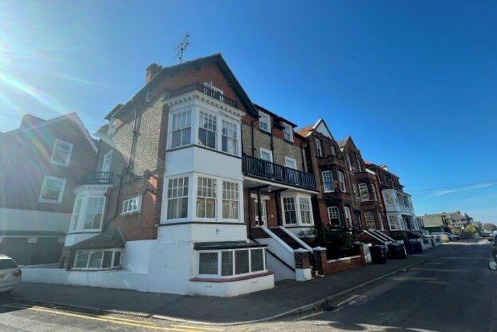 2 Bedroom Flat To Rent In Ethelred Road, Westgate-On-Sea, CT8