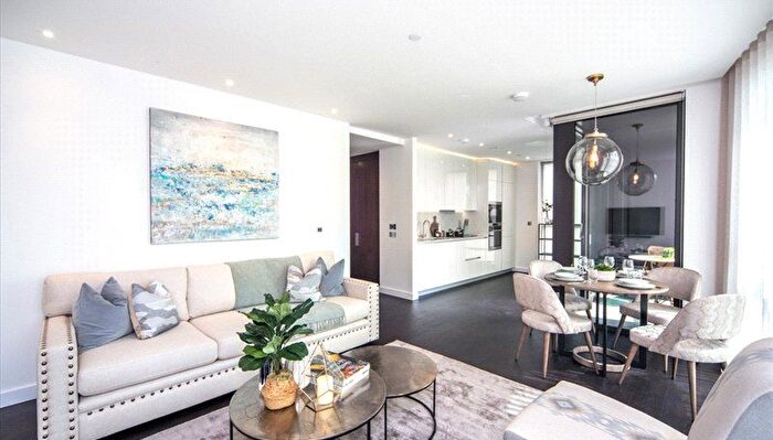 2 Bedroom Flat To Rent In Charles Clowes Walk, London, SW11