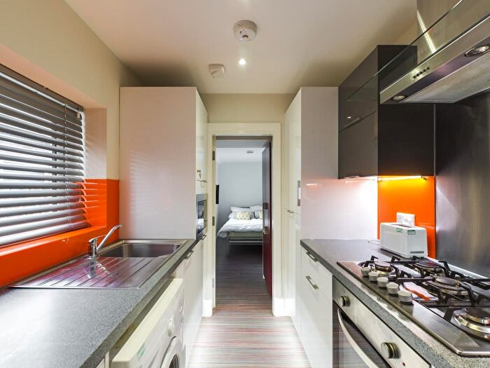 4 Bedroom Terraced House To Rent In Crowther Street, Stoke, ST4