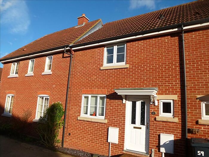 2 Bedroom Property To Rent In Deyley Way, Ashford, TN23