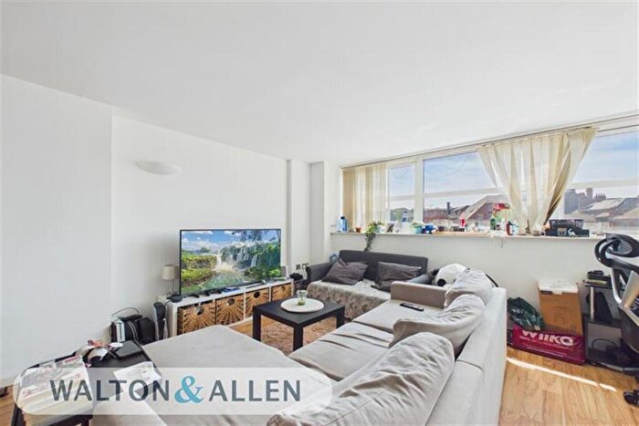 1 Bedroom Apartment For Sale In Marco Island, Huntingdon Street, NG1