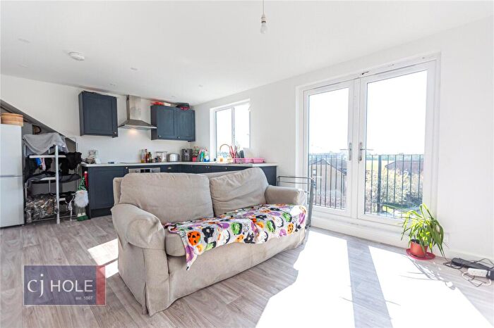 2 Bedroom Apartment To Rent In Gloucester Road North, Bristol, South Gloucestershire, BS7