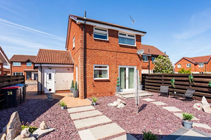 3 Bedroom Detached House For Sale In Dinwiddie Drive, Dumfries, DG1