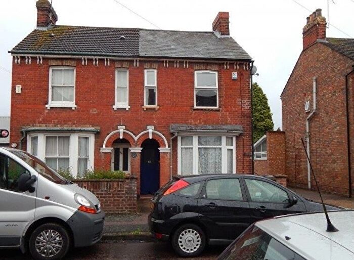 1 Bedroom Flat To Rent In Park Road, Kempston, Kempston, Bedfordshire, MK42