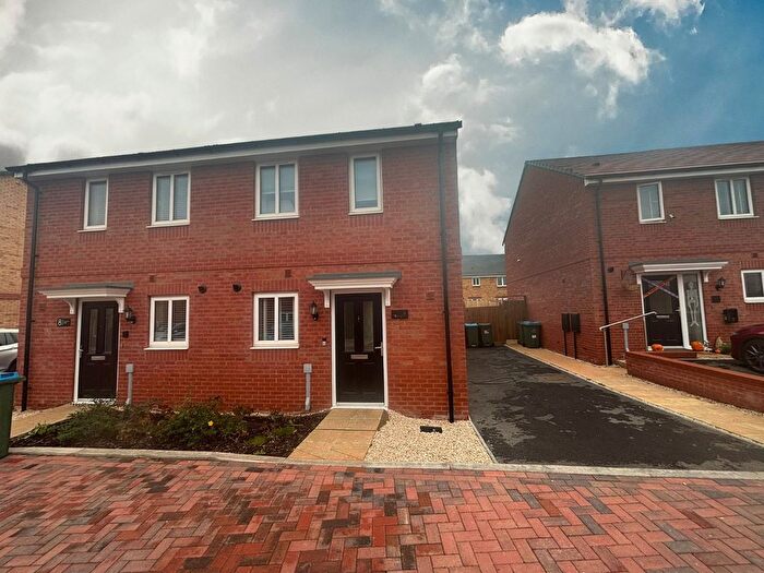 2 Bedroom Semi Detached House To Rent In Loosely Lane, Coventry, CV6
