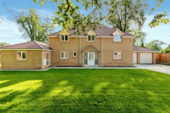 5 Bedroom Detached House For Sale In Church Street, Clifton, Shefford, Bedfordshire, SG17